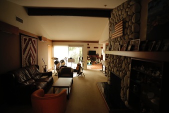 Enlarge photo 12