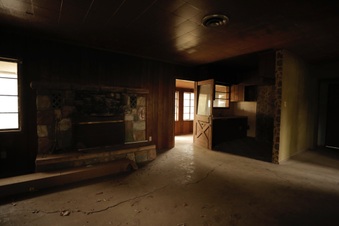 Enlarge photo 21
