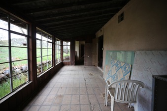 Enlarge photo 29