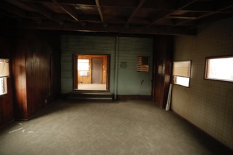 Enlarge photo 51