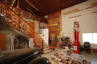 Enlarge photo 47