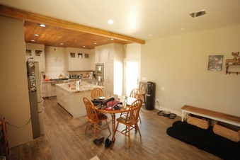 Enlarge photo 25