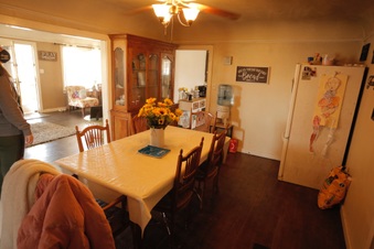 Enlarge photo 19