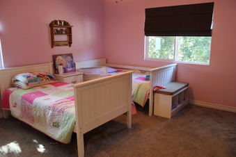 Enlarge photo 16