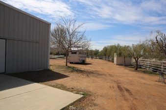 Enlarge photo 11