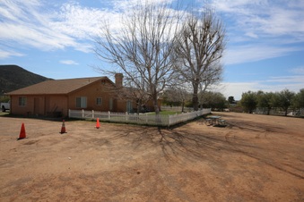 Enlarge photo 15
