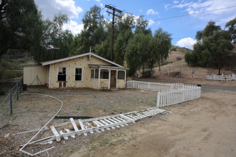 Enlarge photo 19