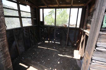 Enlarge photo 38
