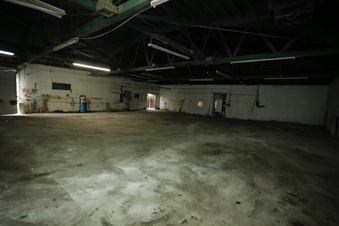 Enlarge photo 19