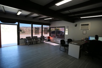 Enlarge photo 18