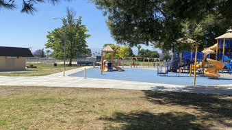 Enlarge photo 13