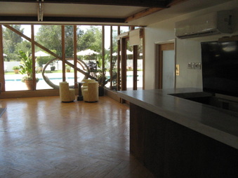 Enlarge photo 35