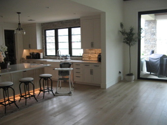 Enlarge photo 33