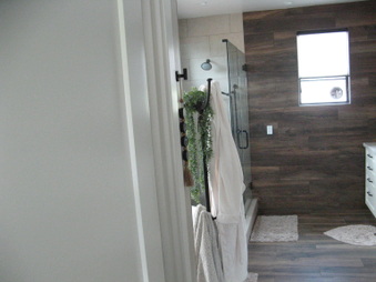 Enlarge photo 51