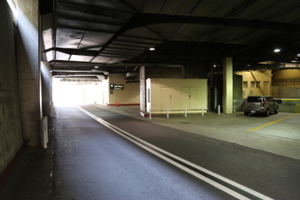 Enlarge photo 16