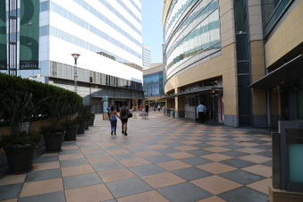 Enlarge photo 51