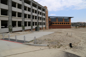 Enlarge photo 21