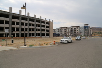 Enlarge photo 48