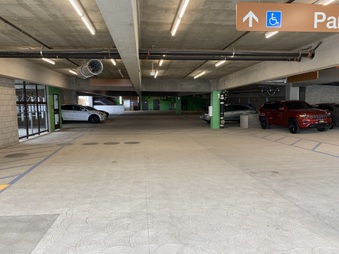 Enlarge photo 59