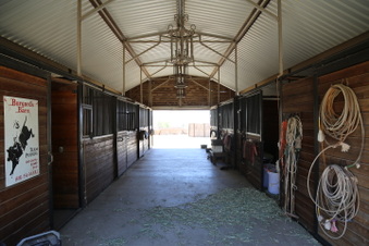 Enlarge photo 57