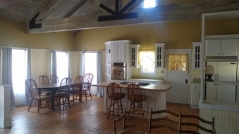Enlarge photo 21