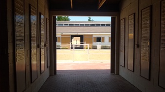 Enlarge photo 18