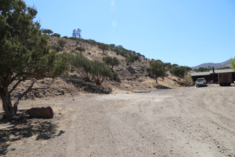 Enlarge photo 53