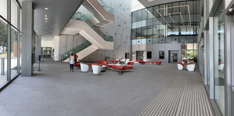Enlarge photo 90