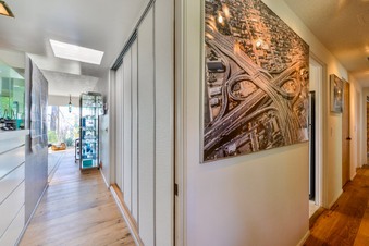 Enlarge photo 45