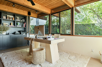 Enlarge photo 41