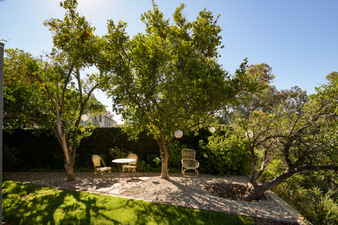 Enlarge photo 48
