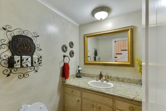 Enlarge photo 25
