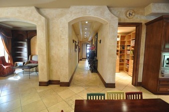 Enlarge photo 15