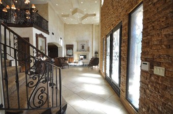 Enlarge photo 49