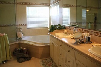 Enlarge photo 48