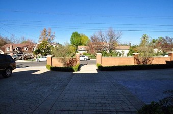 Enlarge photo 23