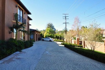 Enlarge photo 27