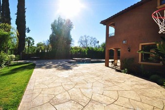 Enlarge photo 46