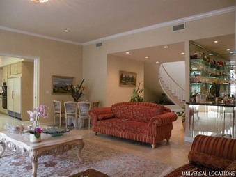 Enlarge photo 35