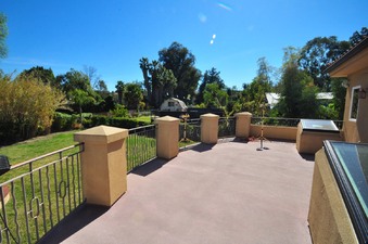 Enlarge photo 91