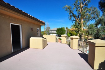 Enlarge photo 92
