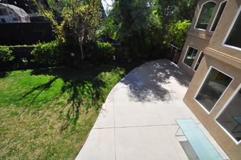 Enlarge photo 93