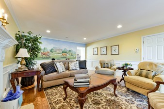 Enlarge photo 19