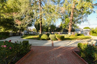 Enlarge photo 27
