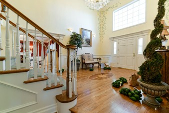 Enlarge photo 33