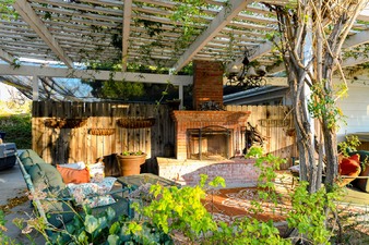 Enlarge photo 41
