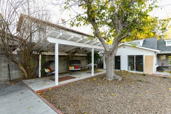 Enlarge photo 44