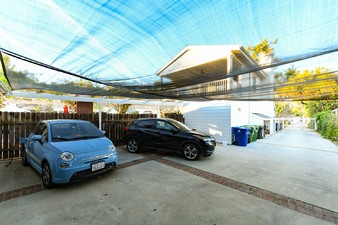 Enlarge photo 51