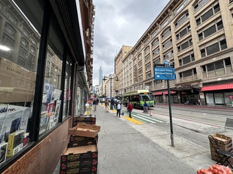 Enlarge photo 22