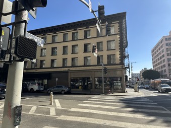 Enlarge photo 8